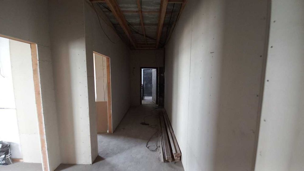 Ko`p qavatli turar joydagi xonadon