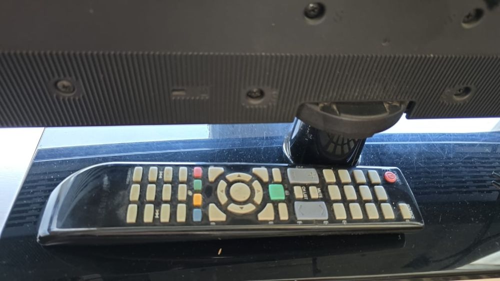 Продам телевизор