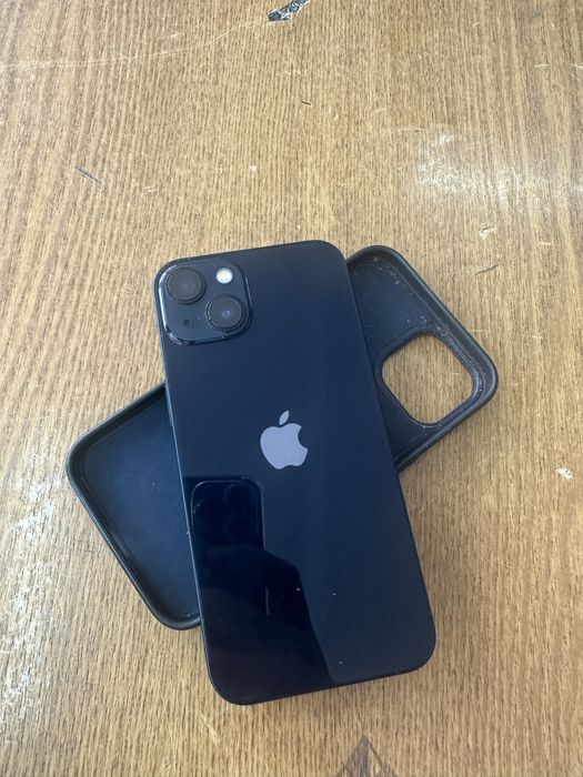 Айфон 13 с гарантией