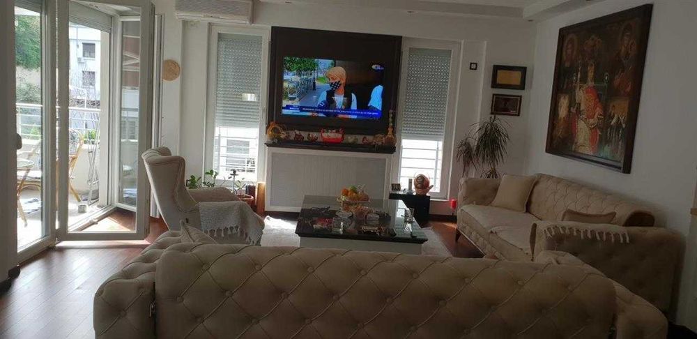 Дава се под наем Двустаен апартамент в Пловдив, Тракия - 62 кв.м за 280.5 € - Снимка #2