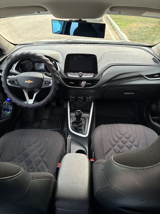 Chevrolet Onix 3LT MT
