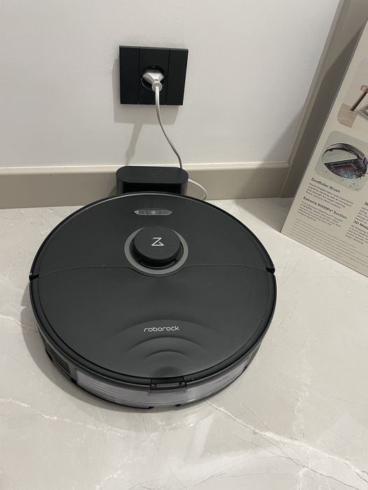 Робот прахосмукачка Roborock S8