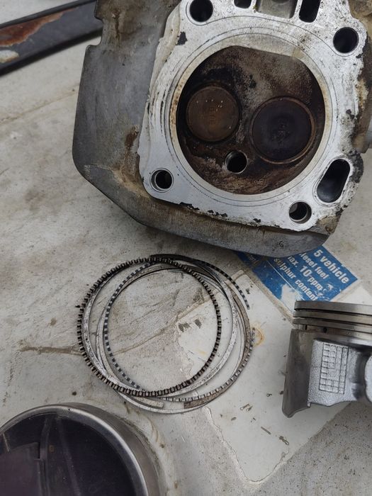 vand chiuloasa piston motor Honda gx390