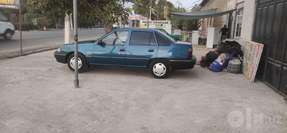 Продаю Некся 1999