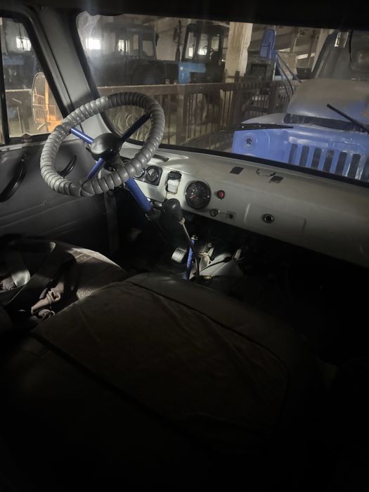 Уаз 2011 год газ бензин