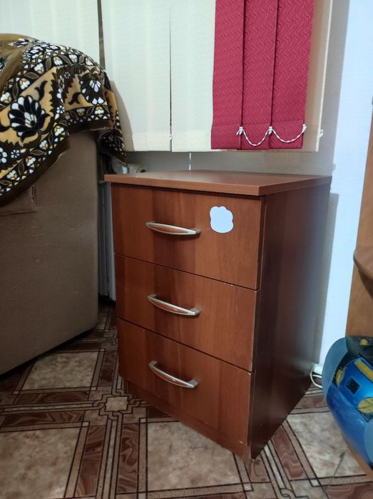 Продам письменный стол