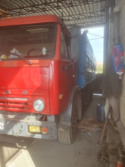 Продам камаз бортовой