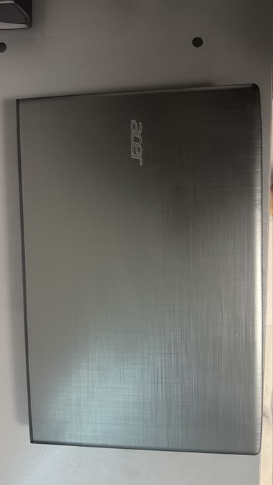 Acer aspire  e5 575