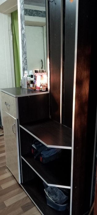 Продам прихожку в отличном состаяний