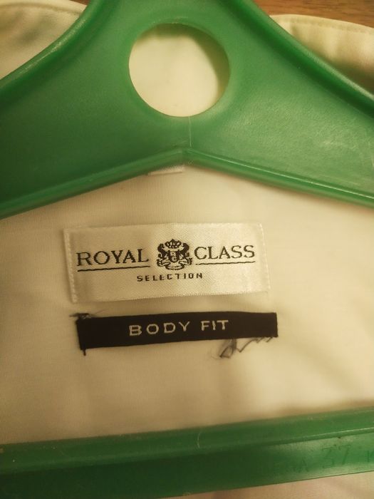 Белая  парадная рубашка. Размер 40