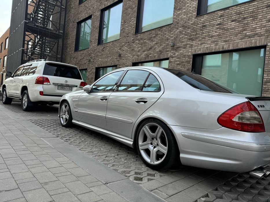 Диски R18 amg оригинал