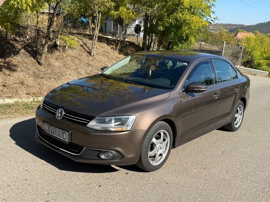 Volkswagen Jetta 2012 diesel, 4.474 € — imagine 2