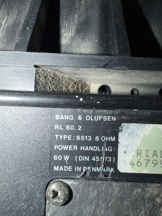 Тонколони bang & olufsen
