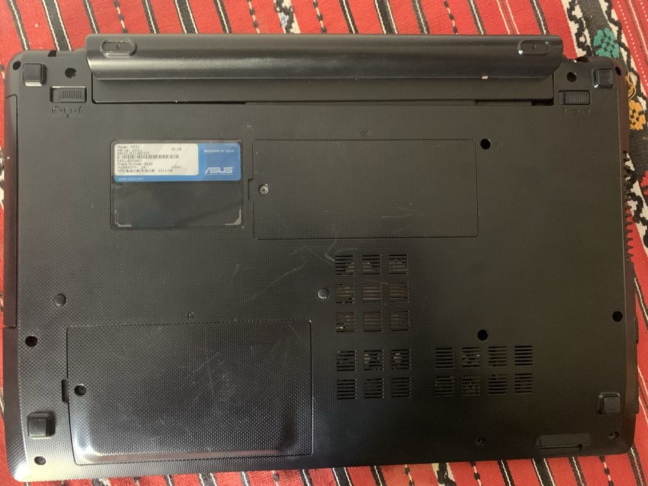 Vand laptopuri utilizate