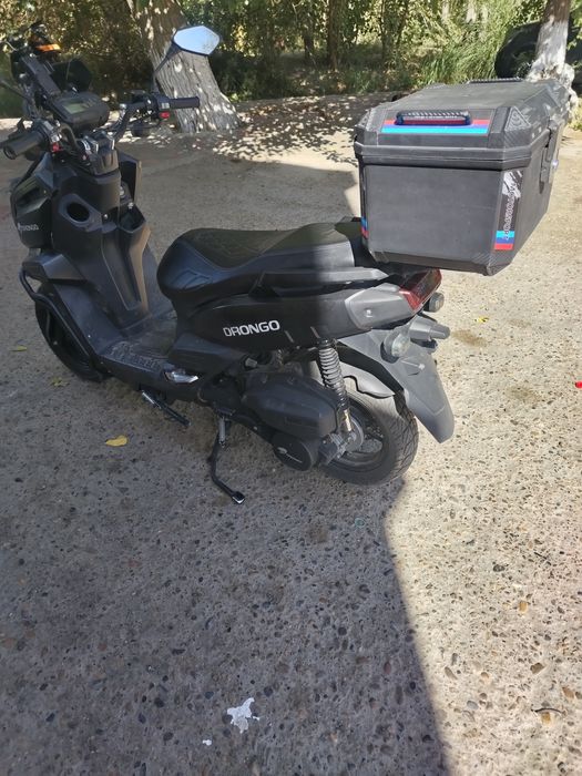 Продам скутер танк