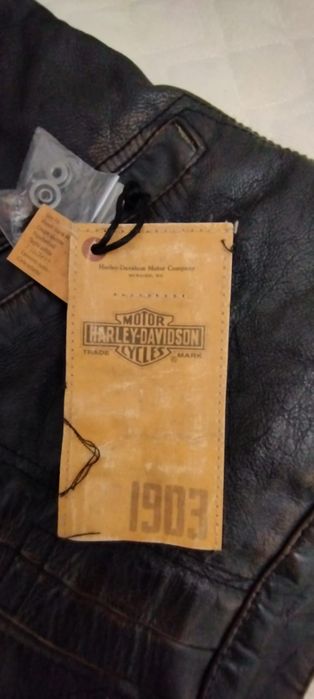 Продается кожанная куртка