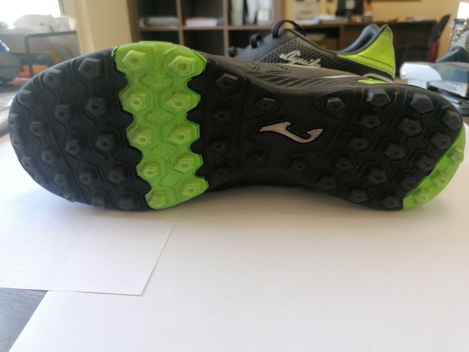 Футболни маратонки