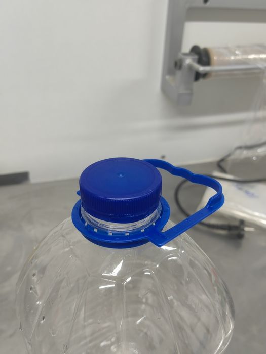 Бутилки 5л. нови