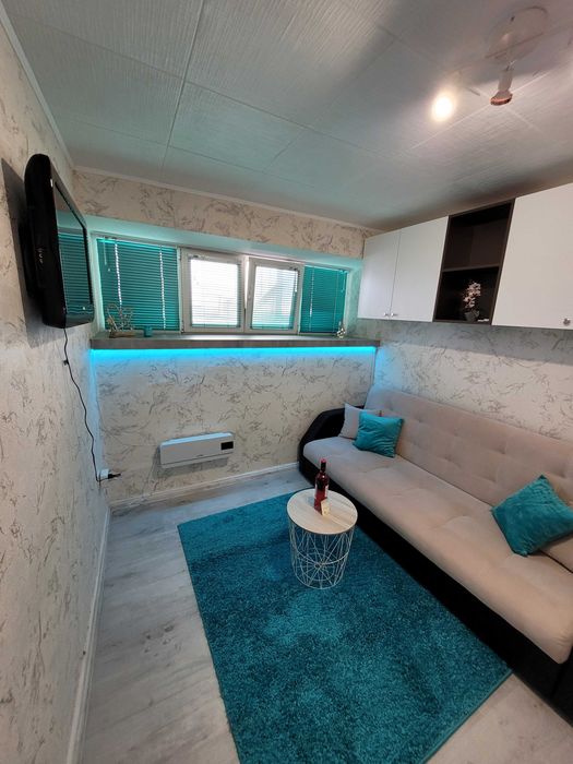 Дава се под наем Едностаен апартамент в Варна, Чаталджа - 30 кв.м за 331.5 € - Снимка #1