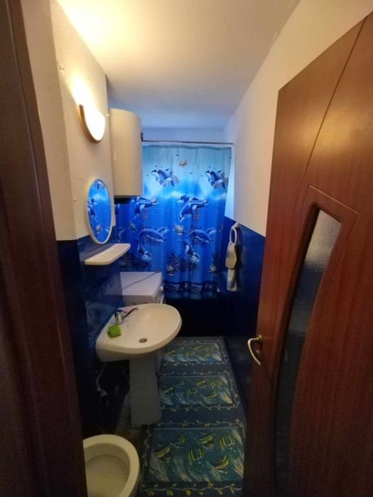 Vând  apartament cu 2 camere