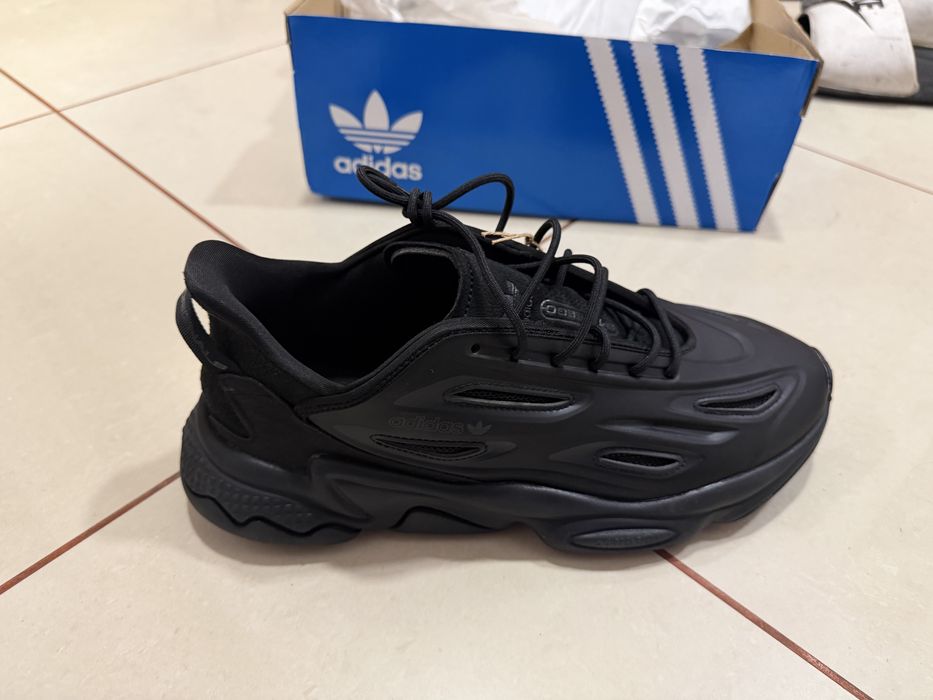 Adidas ozweego celox