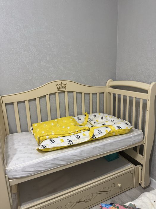 Продам детскую манеж кроватку