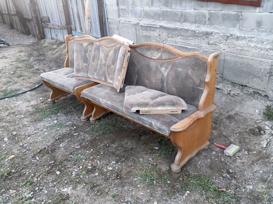Отдам даром угловой диван