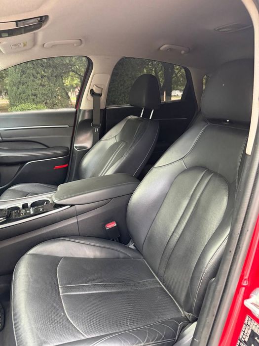 Hyundai Sonata 2.5 atmosferniy 5-pozisiya