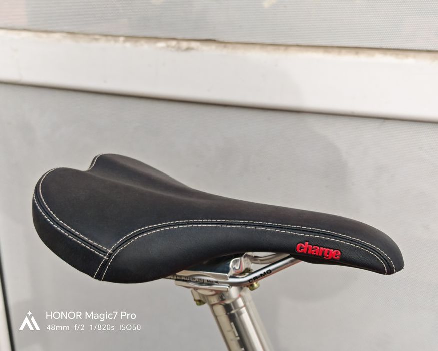 Седалка Charge Spoon