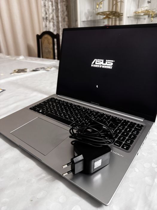 Ноутбук ASUS VivoBook X1605ZA