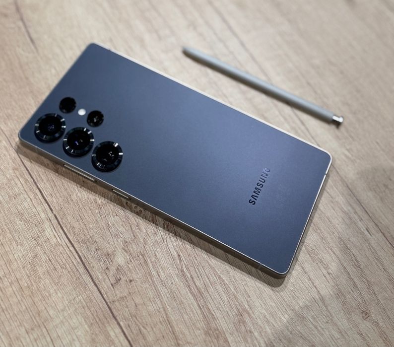 Samsung Galaxy S25 Ultra - schimb