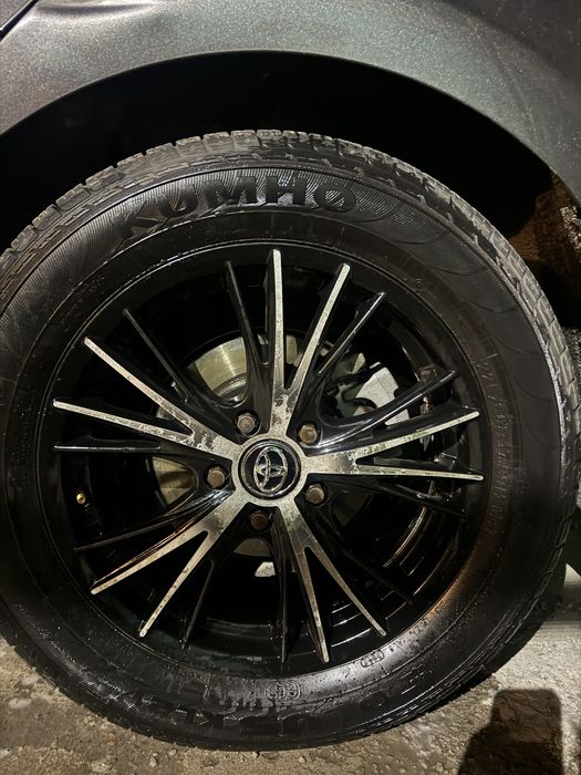 Диски с шинами от камри 70