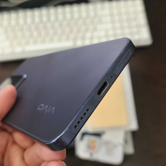 Смартфон Vivo V25e