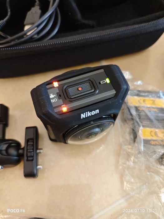 Nikon KeyMission 360 Action Camera / digital camera