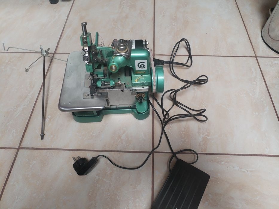 Работещ, оверлог 80€