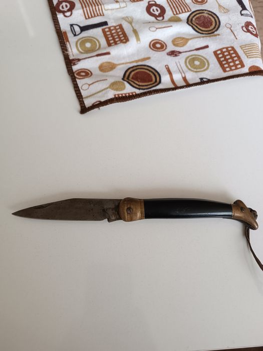 Стар джобен нож дамско краче.