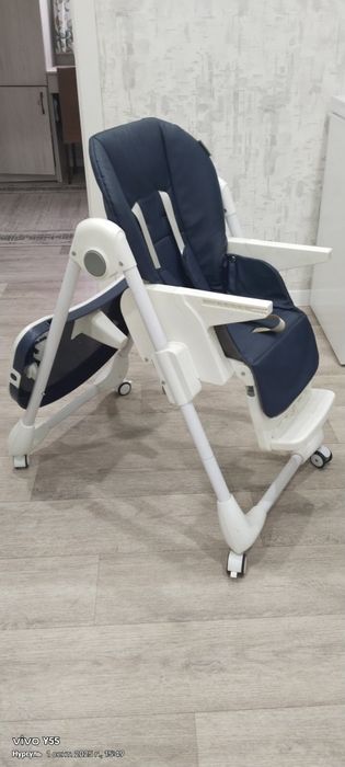 Продам складной детский стульчик