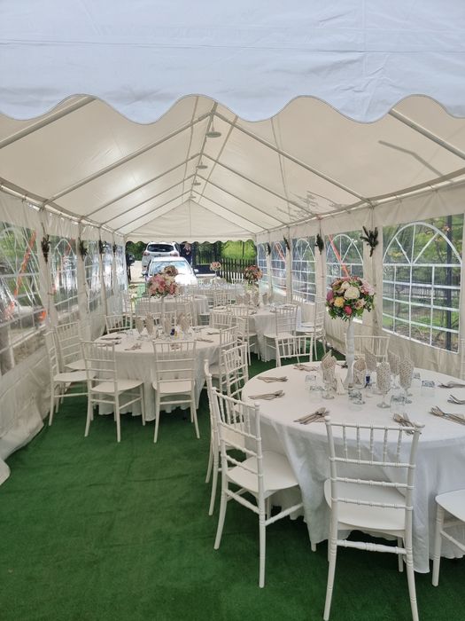 Aranjamente florale Covor Rosu Panou Arcada Masuta gatit mireasa