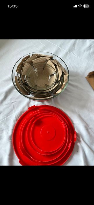 Set de 5 boluri din sticla