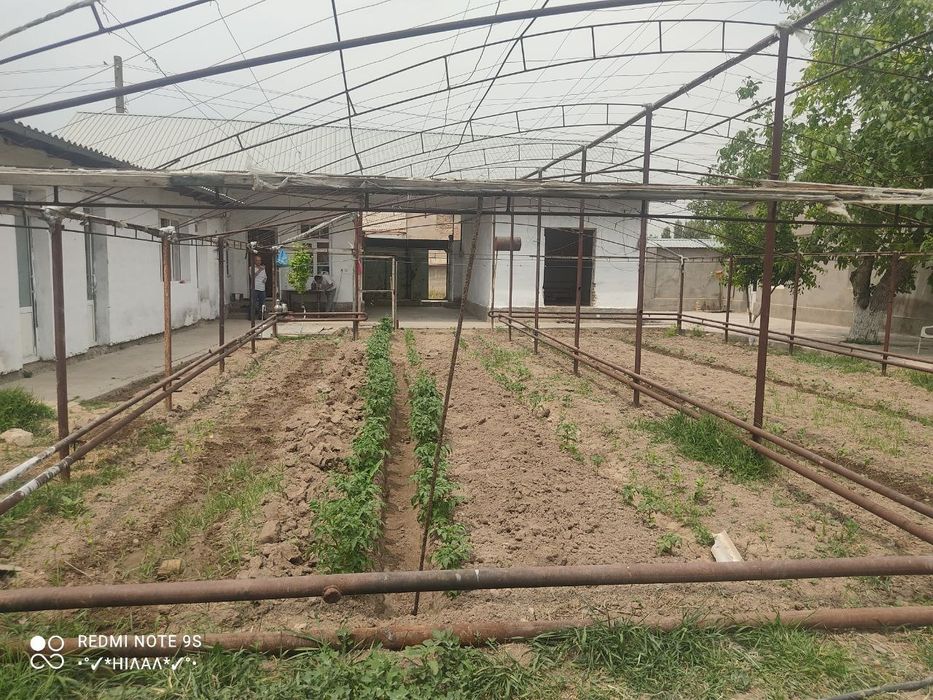 КИБРАЙ тумани  Майский да  32 сотих 6 хона участка сотилади