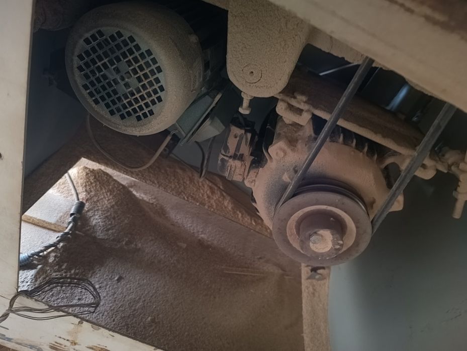 Продам Распиловачный станок