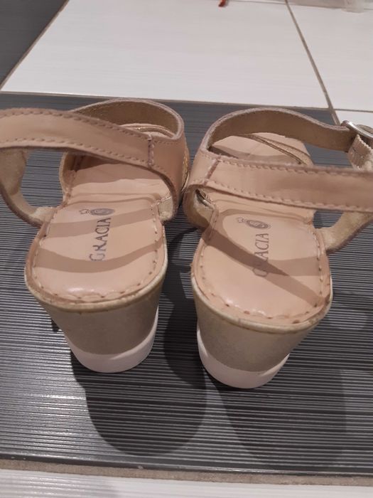 Дамски сандали Gracia