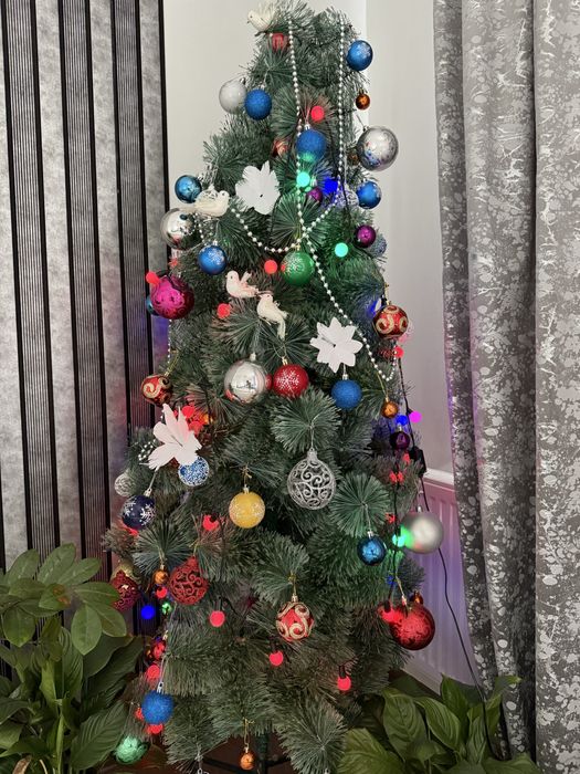 Елка новогодняя