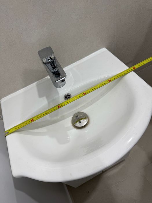 Dulap cu lavoar, baterie si oglinda
