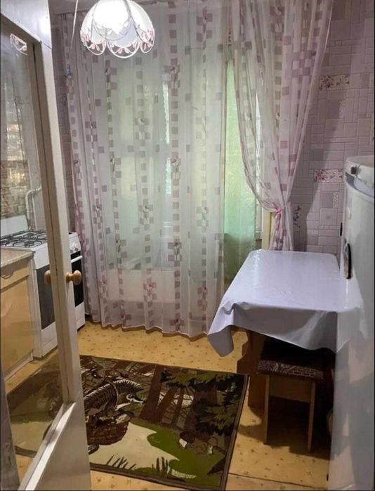 Продам 1 комнатную квартиру в 7 микрорайоне