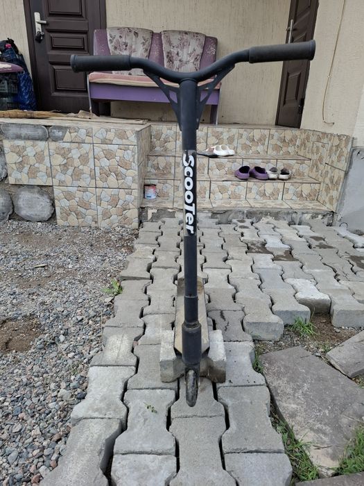 Продам б/у самокат