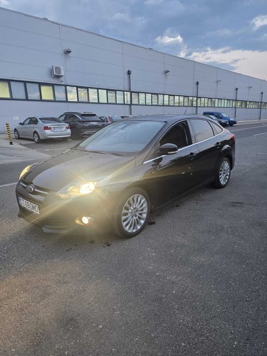 FORD Focus 2011 — imagine 2
