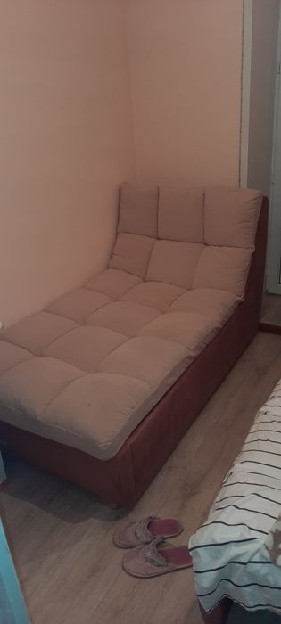 Продам диванчик, кресло и пуфик