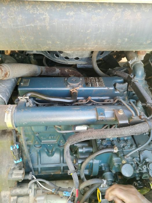 Продам мини погрузчик Bobcat s175