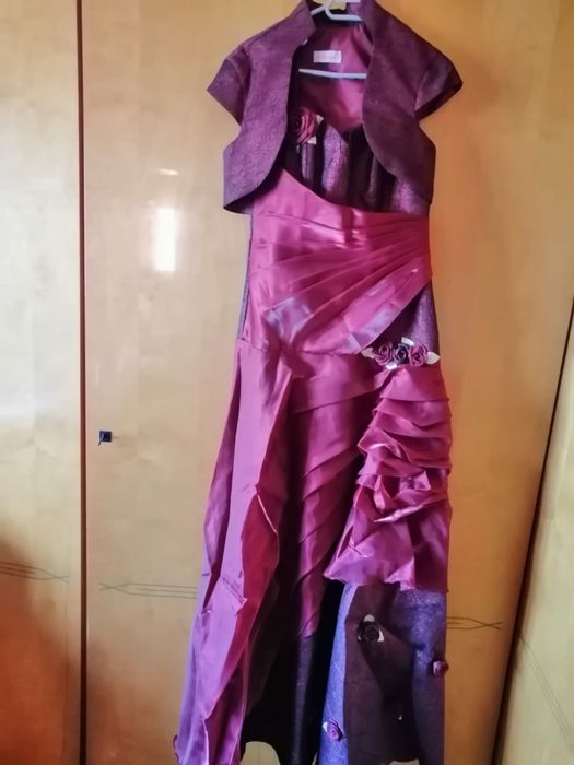 Rochie de Nașă purtata o singura data